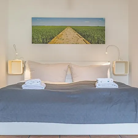 Fewo1846 Strandresidenz Wassersleben: Comfort With Sea View Balcony